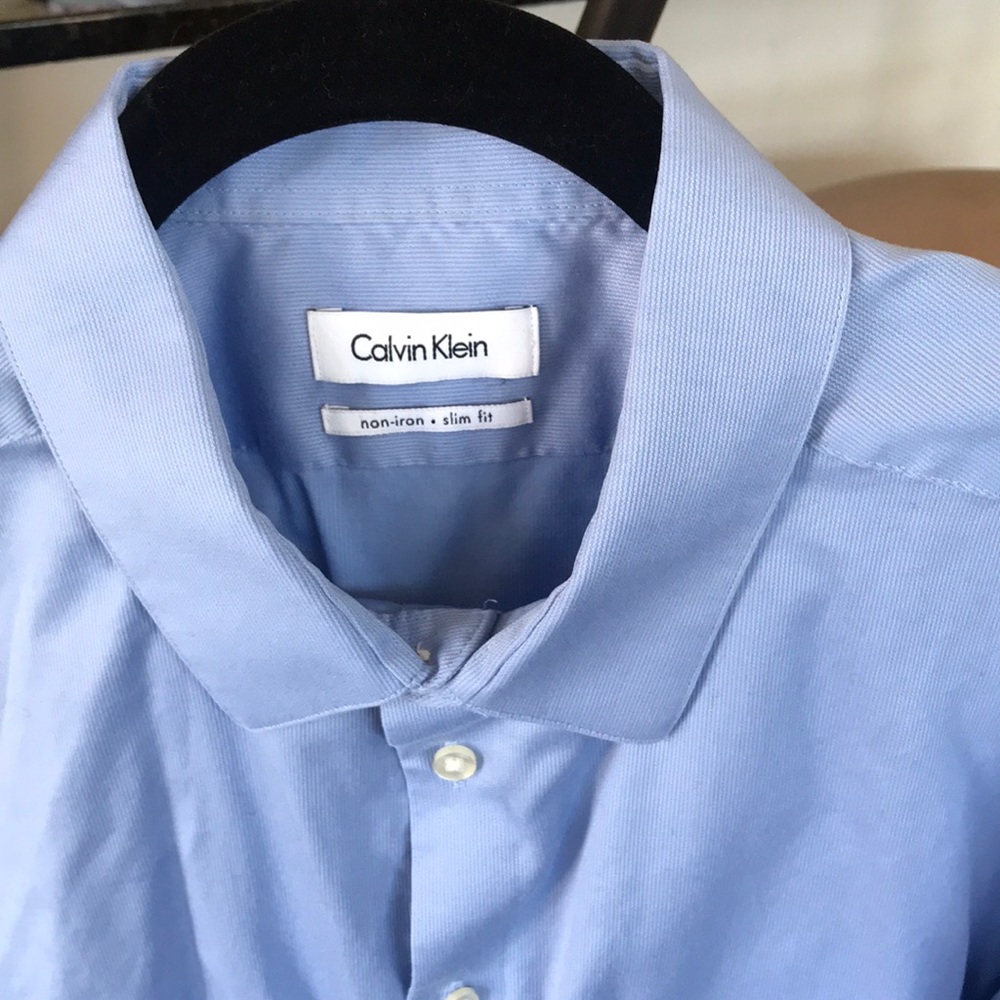 Calvin Klien Mens non-iron, slim fit 17 34/35